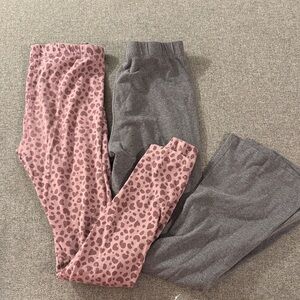 5/$15- Kids Pink and Gray Leggings Set